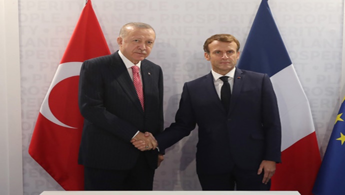 Cumhurbaşkanı Erdoğan, Fransa Cumhurbaşkanı Macron ile bir araya geldi