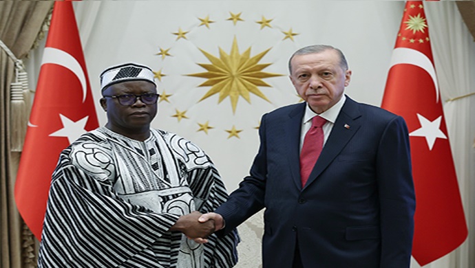 Burkina Faso büyükelçisinden güven mektubu