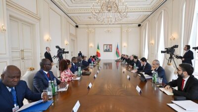 Azerbaycan ve Kongo Cumhurbaşkanları toplantısı geniş bir katılımla gerçekleştirildi
