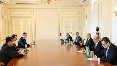 İlham Aliyev Romanya Enerji Bakanını kabul etti